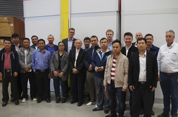 Delegation from Myanmar poultry sector visits the Netherlands