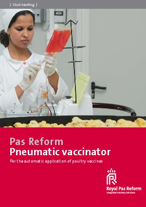 Pneumatic vaccinator